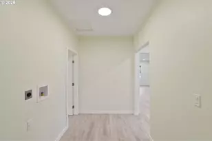 715 19th St, Salem, OR 97301 - Photo 25