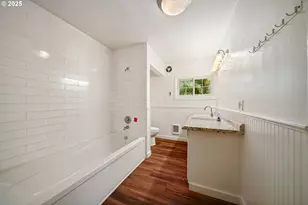 90450 Deadwood Creek Rd, Deadwood, OR 97430 - Photo 27