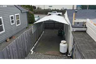 237 Wharf St, Brookings, OR 97415 - Photo 23