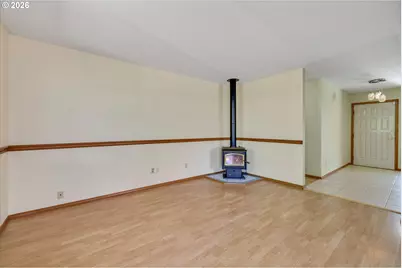 1360 N Locust St, Canby, OR 97013 - Photo 19