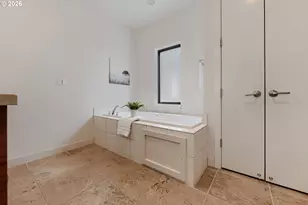 1616 NW Riverscape St, Portland, OR 97209 - Photo 19