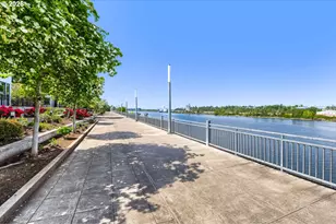 1616 NW Riverscape St, Portland, OR 97209 - Photo 29
