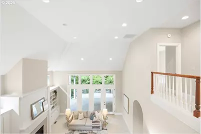 5436 SW Champion Pl, Portland, OR 97225 - Photo 27