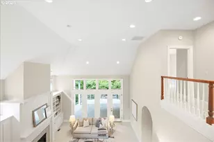 5436 SW Champion Pl, Portland, OR 97225 - Photo 27