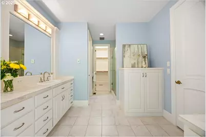 5436 SW Champion Pl, Portland, OR 97225 - Photo 25