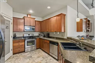 7108 NE 56th St, Vancouver, WA 98661 - Photo 5