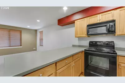 14722 NE Flanders St, Portland, OR 97230 - Photo 31