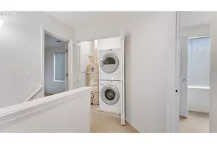 14722 NE Flanders St, Portland, OR 97230 - Photo 9