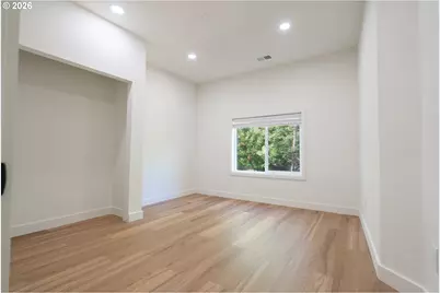 13550 SE Clatsop St, Happy Valley, OR 97086 - Photo 17