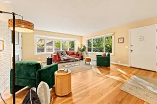 9810 SW 55th Ave, Portland, OR 97219 - Photo 11