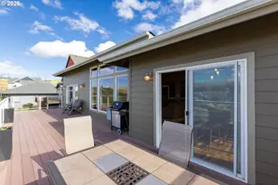 397 Summit Ridge Dr, The Dalles, OR 97058 - Photo 5