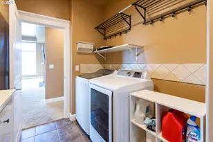 397 Summit Ridge Dr, The Dalles, OR 97058 - Photo 17
