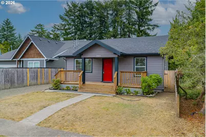 561 W 4th St, Coquille, OR 97423 - Photo 31