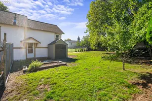 265 N 5th St, Saint Helens, OR 97051 - Photo 29