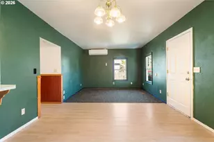 265 N 5th St, Saint Helens, OR 97051 - Photo 9