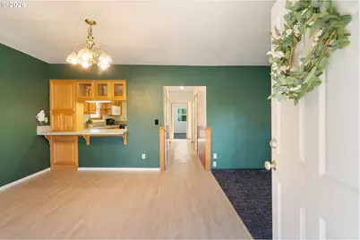 265 N 5th St, Saint Helens, OR 97051 - Photo 5