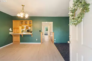 265 N 5th St, Saint Helens, OR 97051 - Photo 5