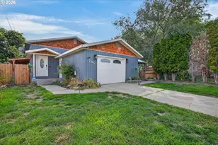 745 Court Ave, Baker City, OR 97814 - Photo 7