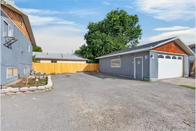 745 Court Ave, Baker City, OR 97814 - Photo 39