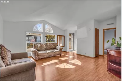 13443 SE Pardee Dr #3, Portland, OR 97236 - Photo 9