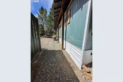 272 SE Bonanza St, Sumpter, OR 97877 - Photo 15