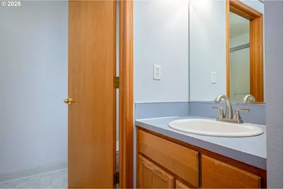 16033 SE Mary Ann Ln, Milwaukie, OR 97267 - Photo 17