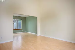 16033 SE Mary Ann Ln, Milwaukie, OR 97267 - Photo 11