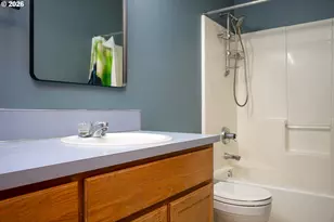 16033 SE Mary Ann Ln, Milwaukie, OR 97267 - Photo 21
