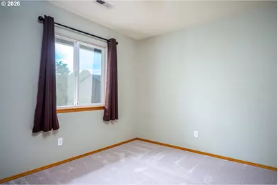 16033 SE Mary Ann Ln, Milwaukie, OR 97267 - Photo 19