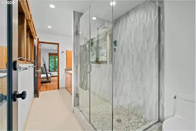 1515 S Radcliffe Ct, Portland, OR 97219 - Photo 25