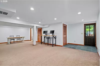 1515 S Radcliffe Ct, Portland, OR 97219 - Photo 27