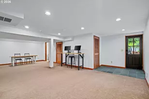 1515 S Radcliffe Ct, Portland, OR 97219 - Photo 27