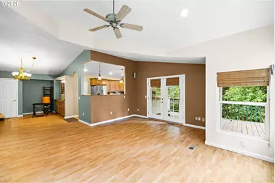 231 NE Scott Dr, Gresham, OR 97030 - Photo 9