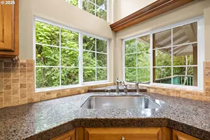 231 NE Scott Dr, Gresham, OR 97030 - Photo 17