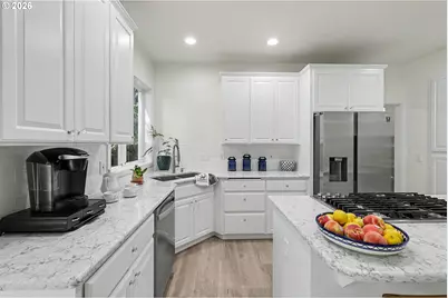 15820 SW Flagstone Dr, Beaverton, OR 97007 - Photo 13