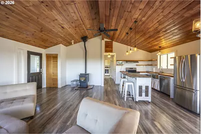 87748 Terrace View Dr, Florence, OR 97439 - Photo 5