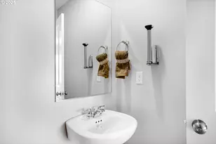 1433 NW Laura Vista, Albany, OR 97321 - Photo 11