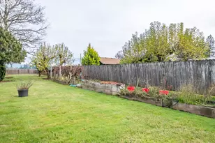 1110 Cascade Dr, Lebanon, OR 97355 - Photo 27