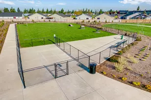 720 Merriott, Woodburn, OR 97071 - Photo 19