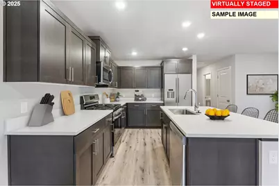 720 Merriott, Woodburn, OR 97071 - Photo 5