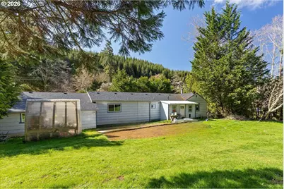 4095 Crystal Creek Loop, Eddyville, OR 97343 - Photo 13