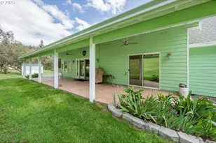 6985 Garden Valley Rd, Roseburg, OR 97471 - Photo 37