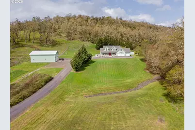 6985 Garden Valley Rd, Roseburg, OR 97471 - Photo 3