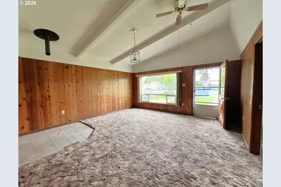 135 S 11th St, Lakeside, OR 97449 - Photo 9