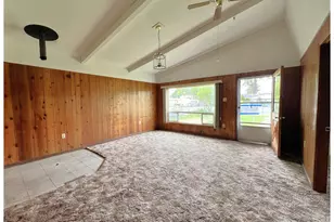 135 S 11th St, Lakeside, OR 97449 - Photo 9
