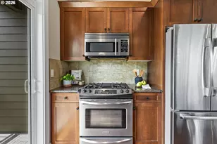 7503 SW Capitol Hwy, Portland, OR 97219 - Photo 13