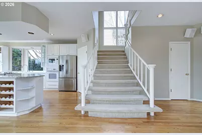 230 N Lotus Isle Dr, Portland, OR 97217 - Photo 19