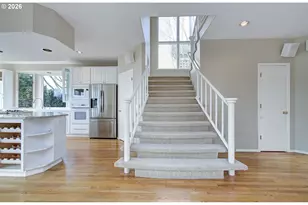 230 N Lotus Isle Dr, Portland, OR 97217 - Photo 19