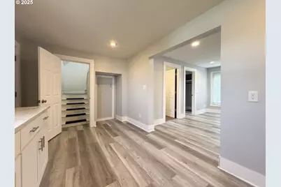 318 Willamette St, Oregon City, OR 97045 - Photo 17