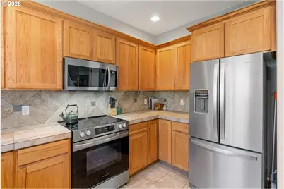 993 28th St, Hood River, OR 97031 - Photo 7